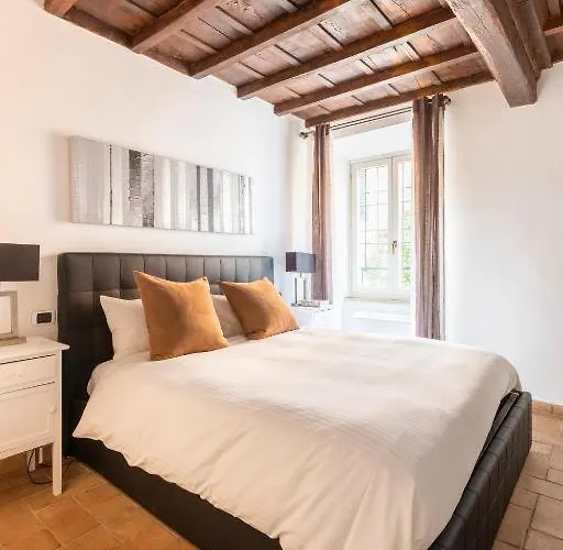 Velantia Fori Apartment